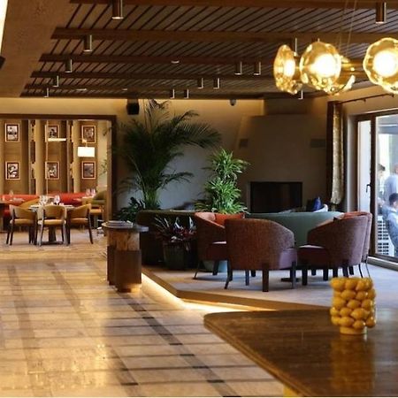 เคเมอร์ คันทรี โฮเต็ล อิสตันบูล Hotel Zekeriyakoy ภายนอก รูปภาพ