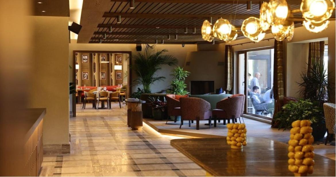 เคเมอร์ คันทรี โฮเต็ล อิสตันบูล Hotel Zekeriyakoy ภายนอก รูปภาพ