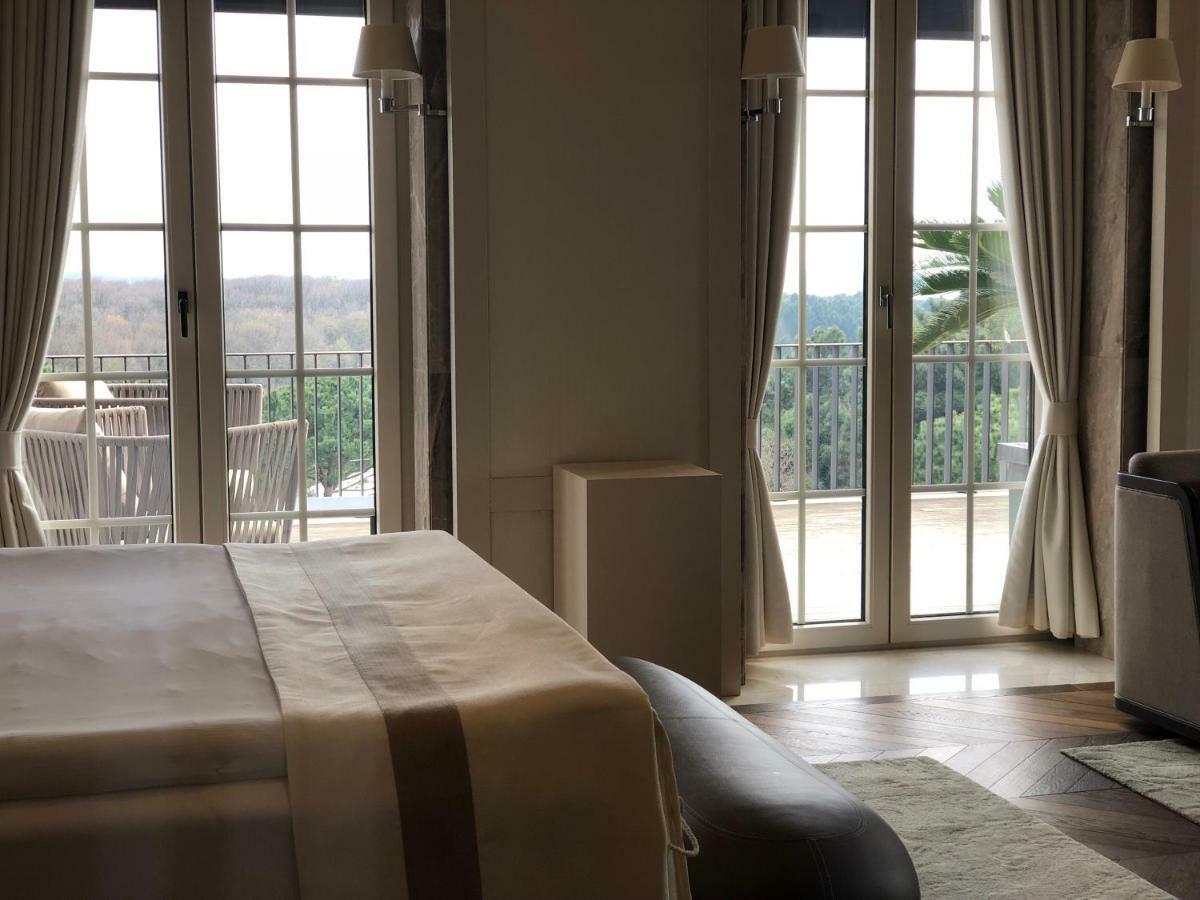 เคเมอร์ คันทรี โฮเต็ล อิสตันบูล Hotel Zekeriyakoy ภายนอก รูปภาพ